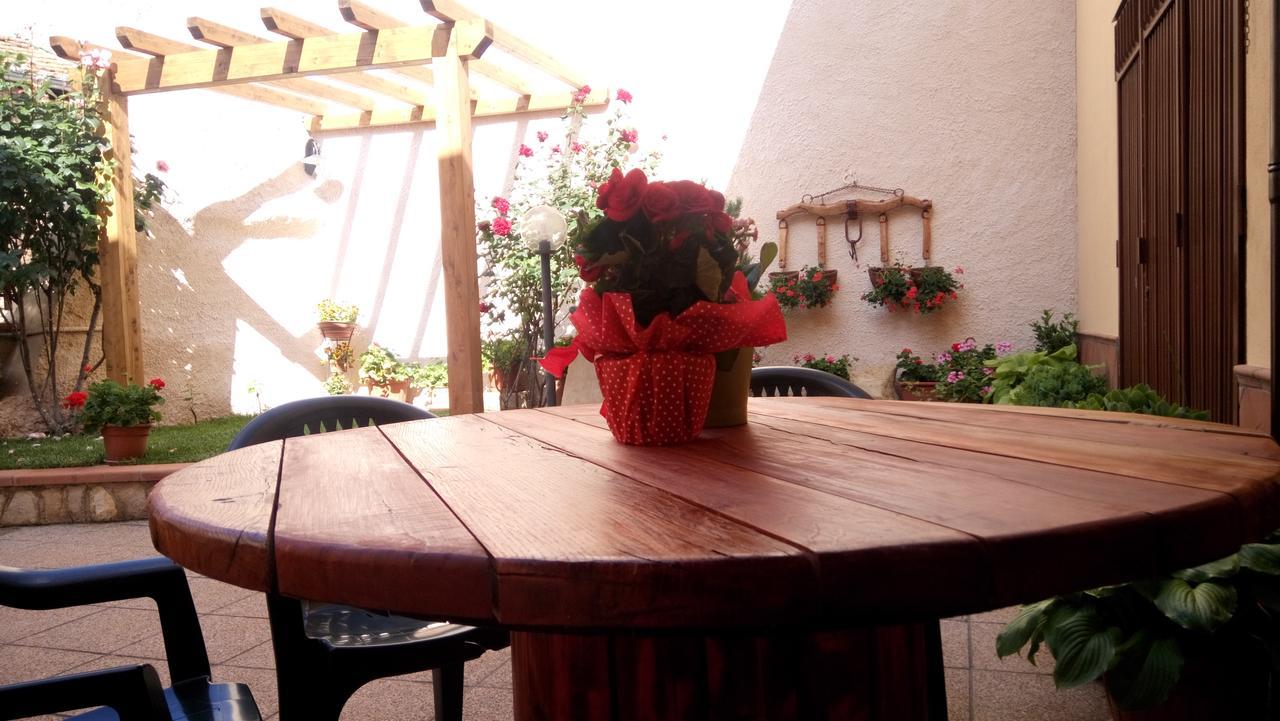 B&B A Casa Di Nonna Massa d'Albe Ngoại thất bức ảnh