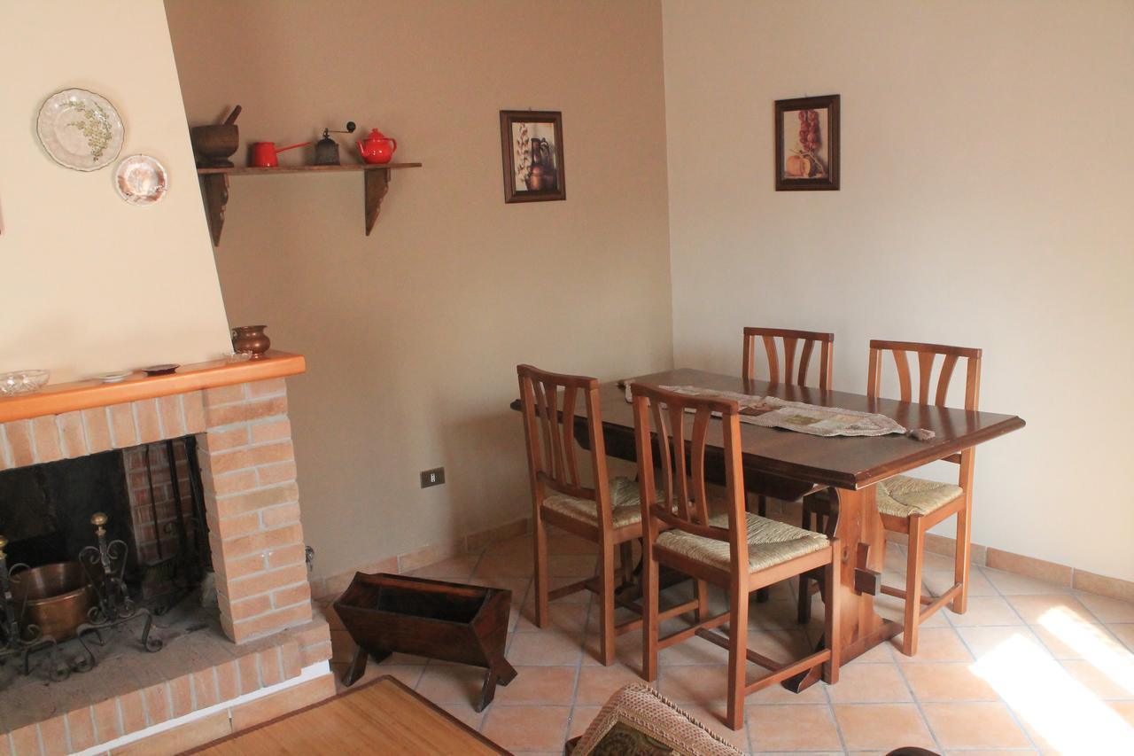 B&B A Casa Di Nonna Massa d'Albe Ngoại thất bức ảnh