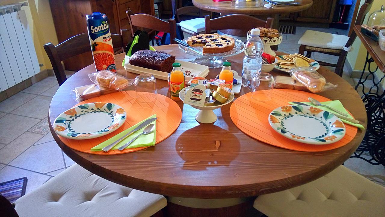 B&B A Casa Di Nonna Massa d'Albe Ngoại thất bức ảnh
