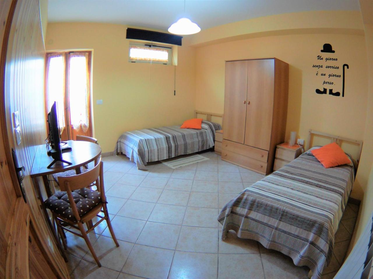 B&B A Casa Di Nonna Massa d'Albe Ngoại thất bức ảnh