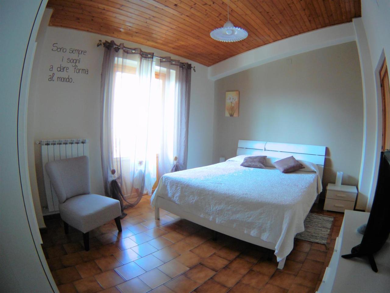 B&B A Casa Di Nonna Massa d'Albe Ngoại thất bức ảnh