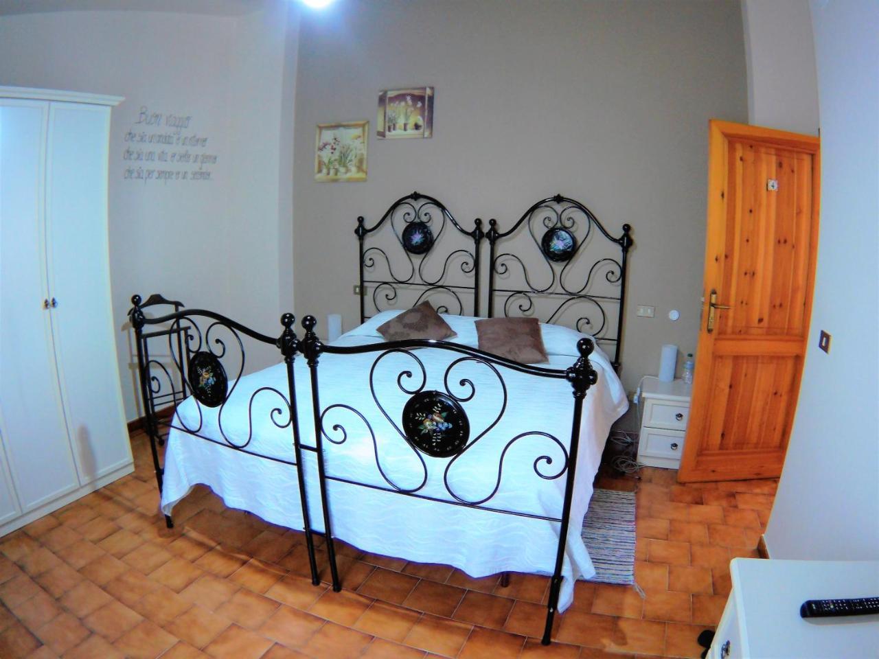 B&B A Casa Di Nonna Massa d'Albe Ngoại thất bức ảnh
